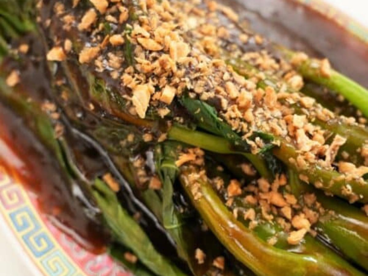 How To Prepare Gai Lan with Oyster Sauce ? Coba Grill Hong Kong