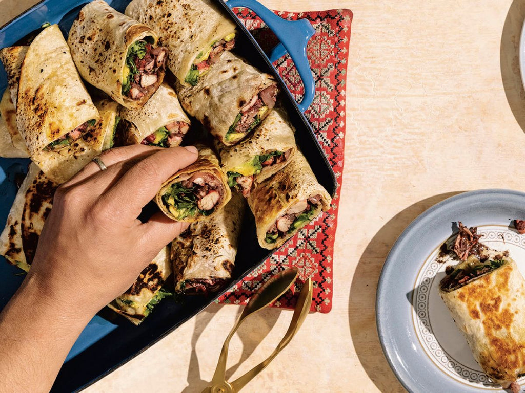 How To Prepare Musakhan (SumacSpiced Chicken Wraps) ? Coba Grill Hong Kong