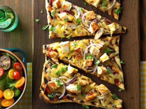 How To Prepare Barbecued Chicken Pizzas ?