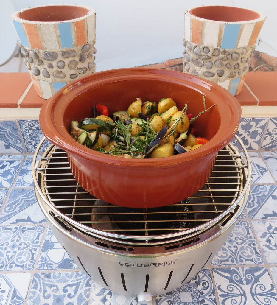 Lotus BBQ Grill, warm nights and the Spanish clay pot. Coba Grill